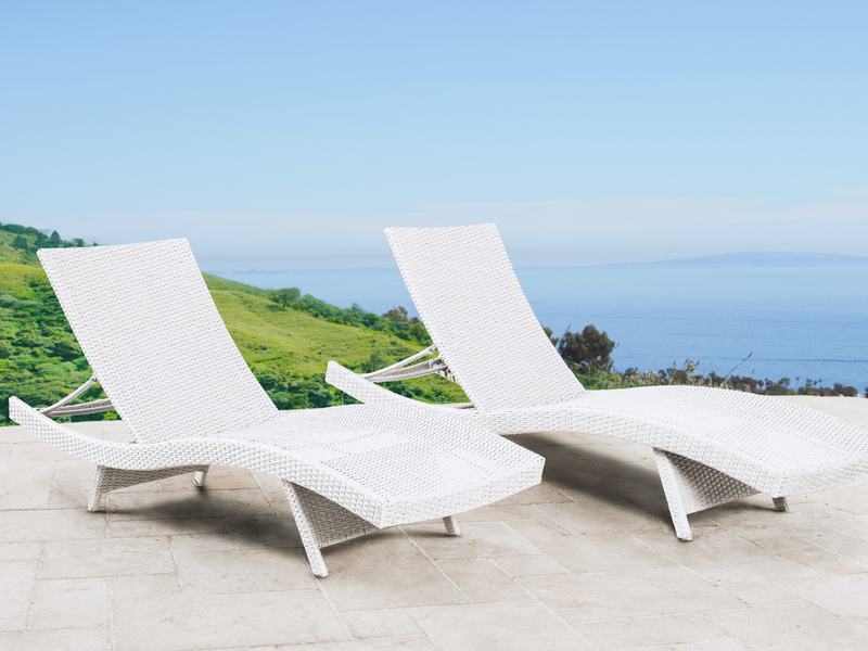 Outdoor chaise lounge chairs discount set of 2