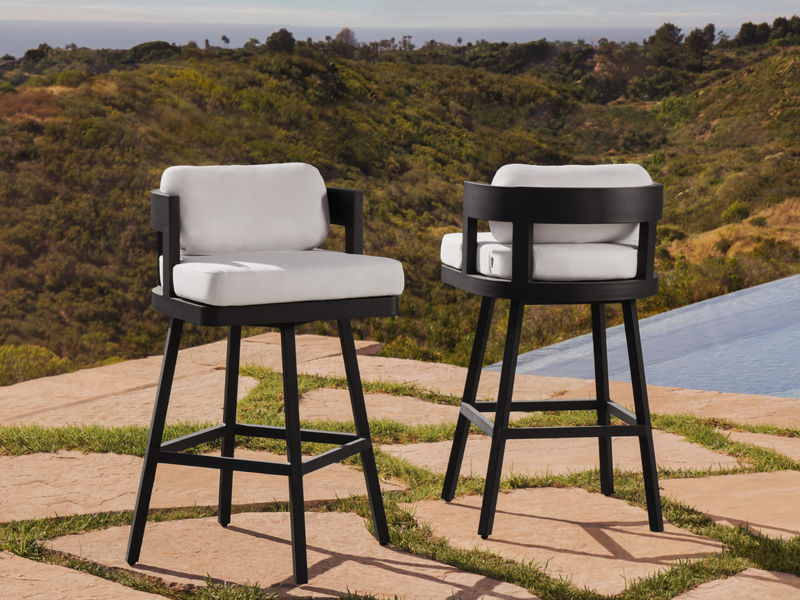 Santino Outdoor Swivel Bar Stool