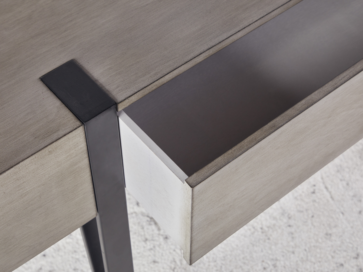 Colton Sofa Table