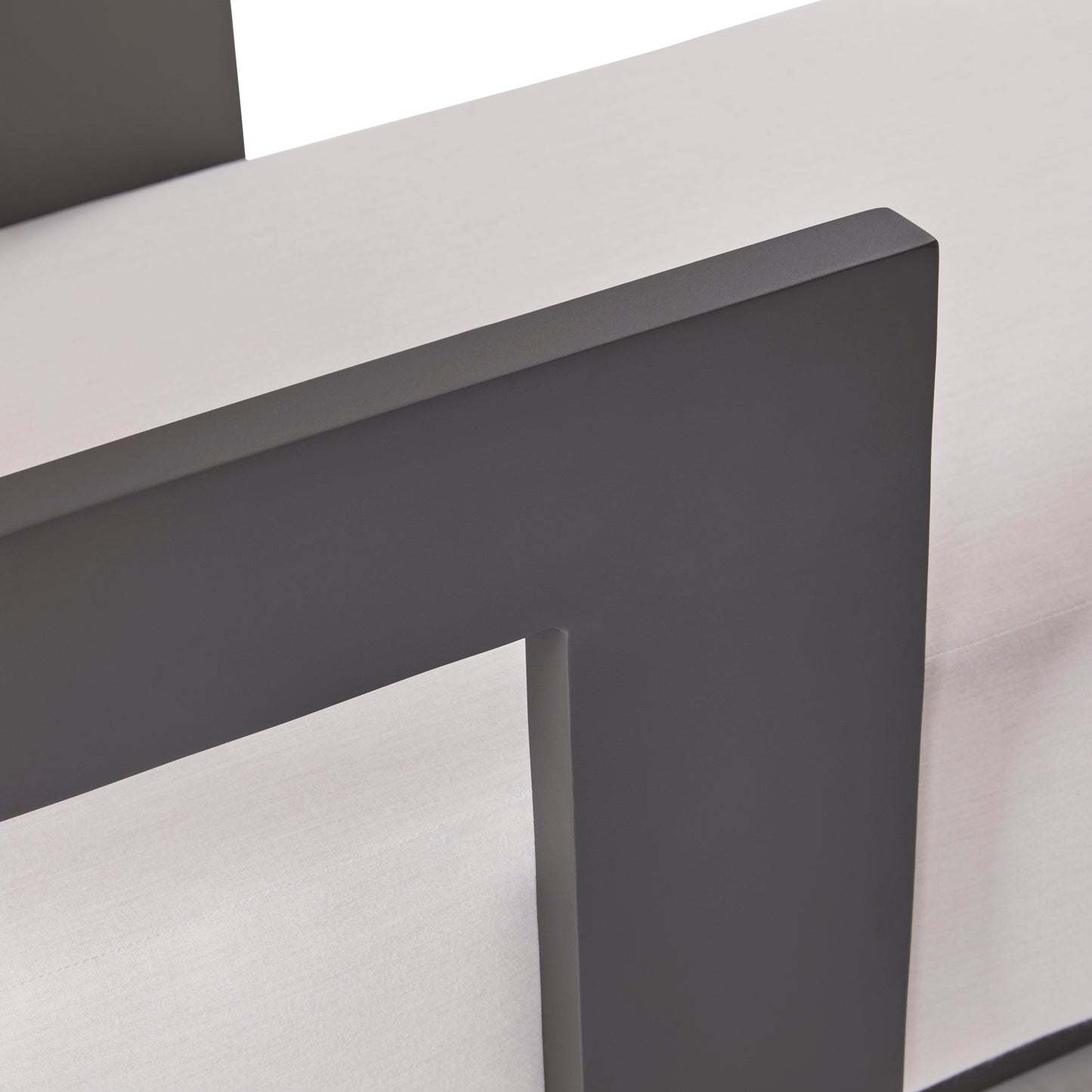 Sedona Outdoor Chaise Lounger, Sunbrella Cast Pumice And Bronze Aluminum