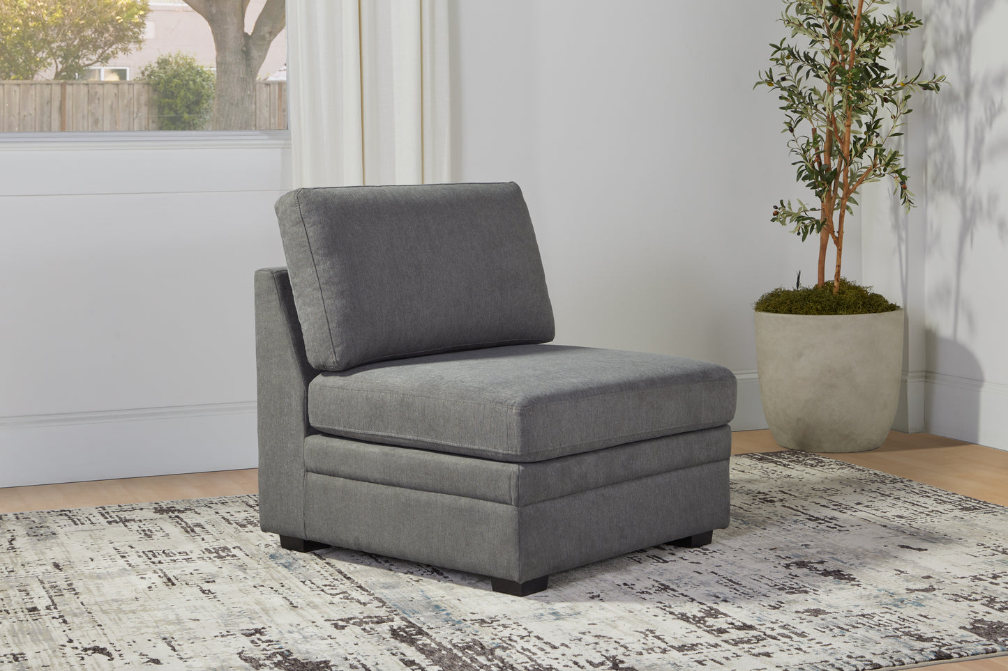 ModLuxe Armless Chair