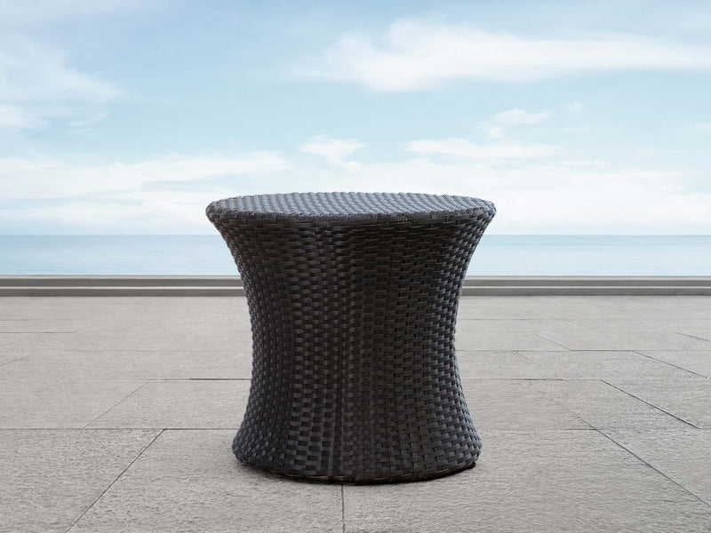 Newport Wicker End Table