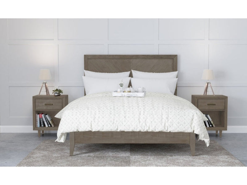 Retro Wood 3-pc Bedroom Set
