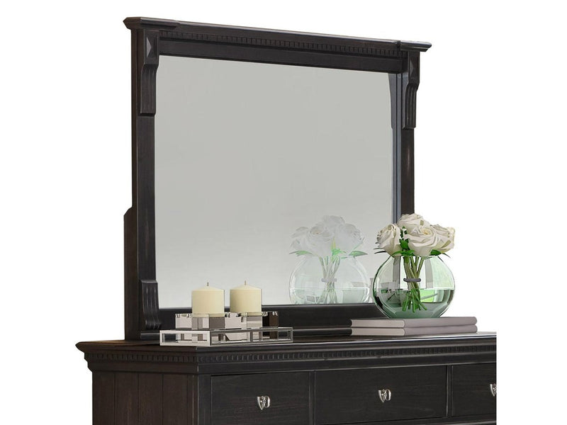 Hendrick Traditional Mirror